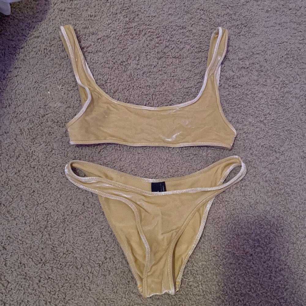 Triangl Astrid Velvet Bikini